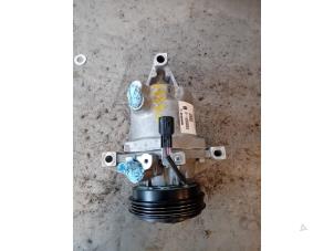 Gebruikte Aircopomp Dacia Sandero III Prijs op aanvraag aangeboden door Autohandel-Smet Gebroeders NV