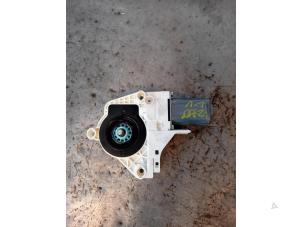 Gebruikte Motor electrisch raam Audi A1 Sportback (8XA/8XF) 1.6 TDI 16V Prijs op aanvraag aangeboden door Autohandel-Smet Gebroeders NV