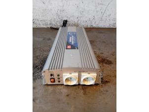 Gebruikte Inverter Ford Transit Custom 2.0 TDCi 16V Eco Blue 130 Prijs op aanvraag aangeboden door Autohandel-Smet Gebroeders NV