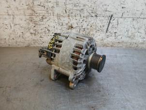 Gebruikte Alternator Volkswagen Transporter/Caravelle T6 2.0 TDI DRF Prijs op aanvraag aangeboden door Autohandel-Smet Gebroeders NV