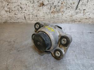 Gebruikte Motorsteun Landrover Range Rover Sport (LW) 4.4 SDV8 32V Prijs op aanvraag aangeboden door Autohandel-Smet Gebroeders NV