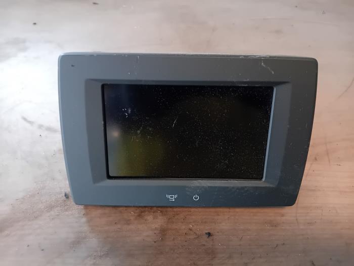 Gebruikte Display Interieur Peugeot Partner (EA//EF/EN/EU) 1.5 BlueHDi 100 Prijs op aanvraag aangeboden door Autohandel-Smet Gebroeders NV