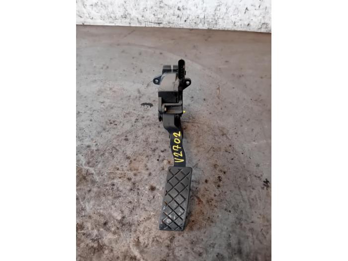 Gaspedaalpositie Sensor van een Volkswagen Polo V (6R) 1.4 TDI 2016