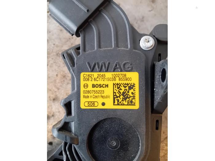 Gaspedaalpositie Sensor van een Volkswagen Polo V (6R) 1.4 TDI 2016