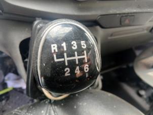 Gebruikte Versnellingsbak Ford Transit 2.0 TDCi 16V Eco Blue 130 Prijs op aanvraag aangeboden door Autohandel-Smet Gebroeders NV