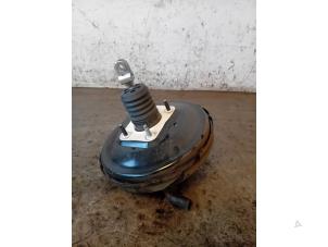 Gebruikte Rembooster Kia Picanto (JA) 1.0 12V Prijs op aanvraag aangeboden door Autohandel-Smet Gebroeders NV