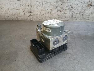 Gebruikte ABS Pomp Renault Megane IV (RFBB) 1.2 Energy TCE 100 Prijs op aanvraag aangeboden door Autohandel-Smet Gebroeders NV