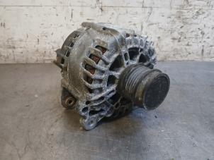 Gebruikte Alternator Audi A3 Sportback (8YA) 2.0 35 TDI 16V Prijs op aanvraag aangeboden door Autohandel-Smet Gebroeders NV