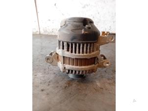 Gebruikte Alternator Mazda MX-5 (NC18/1A) 2.0i 16V Prijs op aanvraag aangeboden door Autohandel-Smet Gebroeders NV