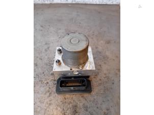 Gebruikte ABS Pomp Ford Transit 2.0 TDCi 16V Eco Blue 130 Prijs op aanvraag aangeboden door Autohandel-Smet Gebroeders NV