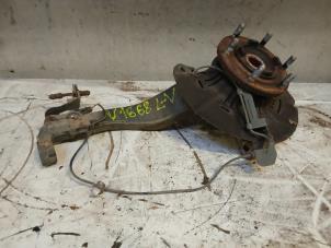 Gebruikte Fusee links-voor Ford Ranger 3.2 TDCi 20V 4x4 Prijs op aanvraag aangeboden door Autohandel-Smet Gebroeders NV