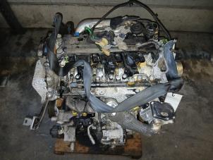 Gebruikte Motor Renault Master III (EV/HV/UV/VA/VB/VD/VF/VG/VJ) 2.3 dCi 145 16V FWD Prijs op aanvraag aangeboden door Autohandel-Smet Gebroeders NV