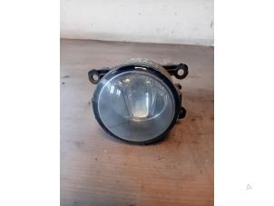 Gebruikte Mistlamp links-voor Ford Grand C-Max (DXA) 1.0 Ti-VCT EcoBoost 12V 125 Prijs op aanvraag aangeboden door Autohandel-Smet Gebroeders NV