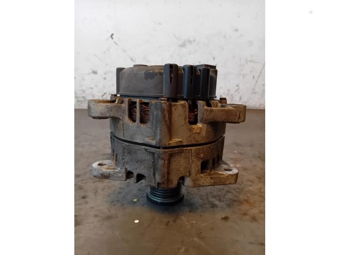 Dynamo van een Mercedes-AMG G AMG (463) 5.5 G 63 AMG V8 32V 2017