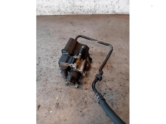 Gebruikte Servopomp Porsche Boxster (986) 2.5 24V Prijs op aanvraag aangeboden door Autohandel-Smet Gebroeders NV