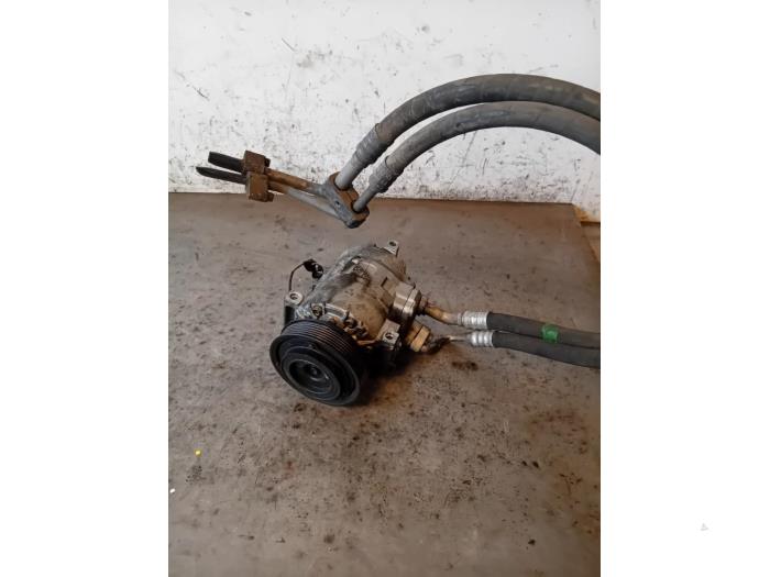Gebruikte Aircopomp Porsche Boxster (986) 2.5 24V Prijs op aanvraag aangeboden door Autohandel-Smet Gebroeders NV