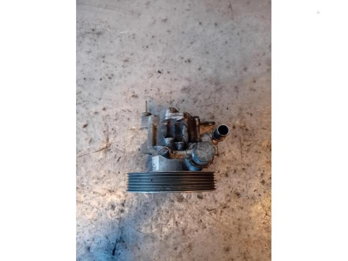 Gebruikte Pomp Servo Peugeot Boxer (U9) 2.0 BlueHDi 160 Prijs op aanvraag aangeboden door Autohandel-Smet Gebroeders NV