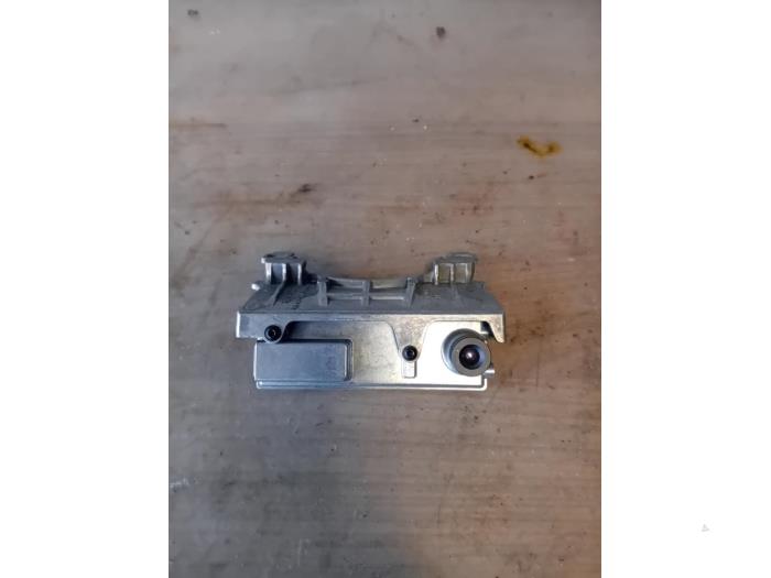 Gebruikte Camera module Renault Megane III Grandtour (KZ) 1.2 16V TCE 130 Prijs op aanvraag aangeboden door Autohandel-Smet Gebroeders NV