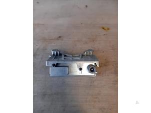 Gebruikte Camera module Renault Megane III Grandtour (KZ) 1.2 16V TCE 130 Prijs op aanvraag aangeboden door Autohandel-Smet Gebroeders NV