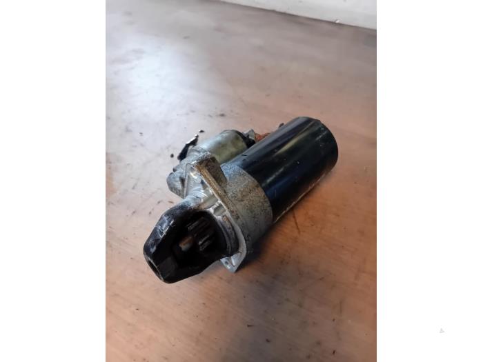 Gebruikte Startmotor Fiat Fiorino (225) 1.3 D 16V Multijet Prijs op aanvraag aangeboden door Autohandel-Smet Gebroeders NV