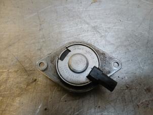 Gebruikte Nokkenas Sensor Opel Meriva 1.4 Turbo 16V ecoFLEX Prijs op aanvraag aangeboden door Autohandel-Smet Gebroeders NV