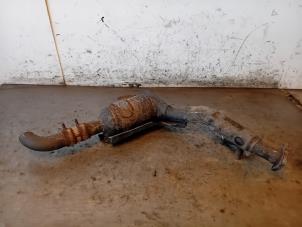 Gebruikte Katalysator Porsche Boxster (986) 2.5 24V Prijs op aanvraag aangeboden door Autohandel-Smet Gebroeders NV