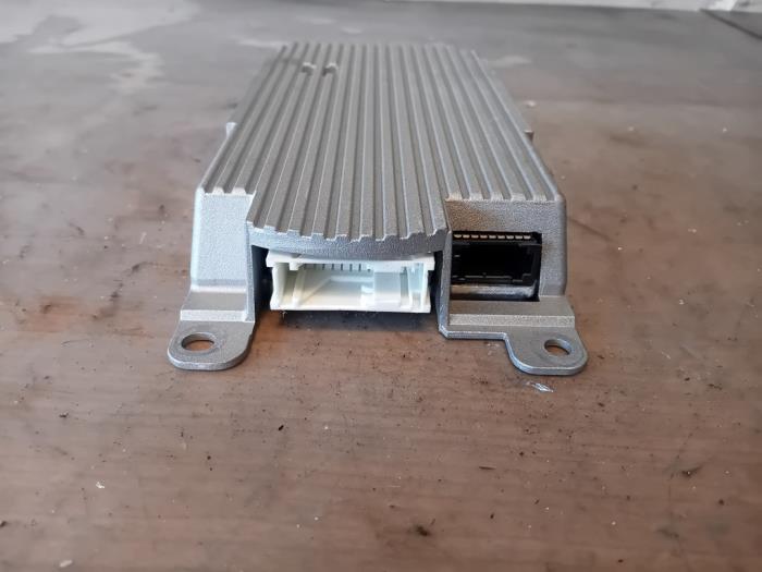 Gebruikte Bluetooth module BMW 3 serie (F30) 320d 2.0 16V EfficientDynamicsEdition Prijs op aanvraag aangeboden door Autohandel-Smet Gebroeders NV