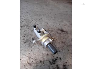 Gebruikte Hoofdremcilinder Hyundai Tucson (TL) 1.6 T-GDi 16V 4WD Prijs op aanvraag aangeboden door Autohandel-Smet Gebroeders NV