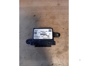 Gebruikte PDC Module Tesla Model S 85D Prijs op aanvraag aangeboden door Autohandel-Smet Gebroeders NV