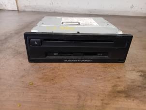 Gebruikte Navigatie Module Volkswagen Golf VII (AUA) 1.2 TSI 16V Prijs op aanvraag aangeboden door Autohandel-Smet Gebroeders NV