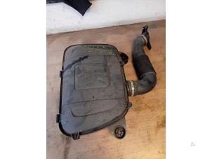 Gebruikte Luchtfilterhuis Fiat 500 (312) 1.0 Hybrid Prijs op aanvraag aangeboden door Autohandel-Smet Gebroeders NV