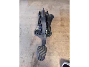 Gebruikte Gaspedaalpositie Sensor Dacia Jogger 1.0 TCe 110 12V Prijs op aanvraag aangeboden door Autohandel-Smet Gebroeders NV