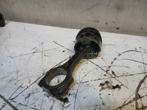 Gebruikte Drijfstang Volkswagen Tiguan (5N1/2) 2.0 TDI 16V 4Motion Prijs op aanvraag aangeboden door Autohandel-Smet Gebroeders NV