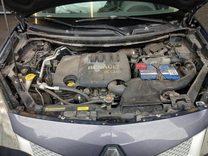Gebruikte Motor Renault Koleos I 2.0 dCi 16V 4x4 Prijs op aanvraag aangeboden door Autohandel-Smet Gebroeders NV