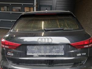 Gebruikte Achterklep Audi Q3 (F3B) 2.0 35 TDI 16V Prijs € 605,00 Inclusief btw aangeboden door Autohandel-Smet Gebroeders NV