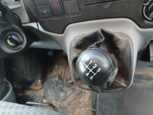 Gebruikte Versnellingsbak Ford Transit 2.2 TDCi 16V Prijs op aanvraag aangeboden door Autohandel-Smet Gebroeders NV