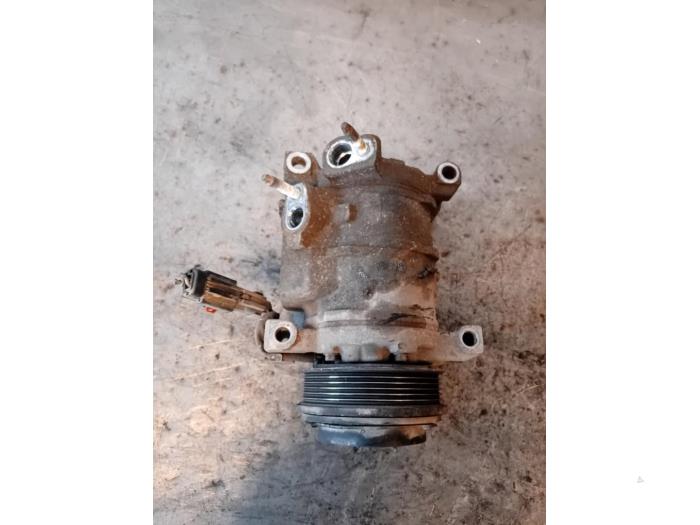 Gebruikte Aircopomp Chrysler Voyager/Grand Voyager (RT) 2.8 CRD 16V Grand Voyager Prijs op aanvraag aangeboden door Autohandel-Smet Gebroeders NV