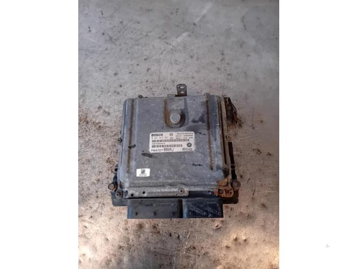 Gebruikte Computer Motormanagement Chrysler Voyager/Grand Voyager (RT) 2.8 CRD 16V Grand Voyager Prijs op aanvraag aangeboden door Autohandel-Smet Gebroeders NV