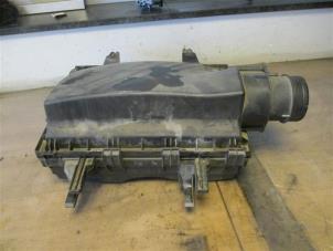 Gebruikte Luchtfilterhuis Volkswagen Crafter 2.0 BiTDI Prijs op aanvraag aangeboden door Autohandel-Smet Gebroeders NV