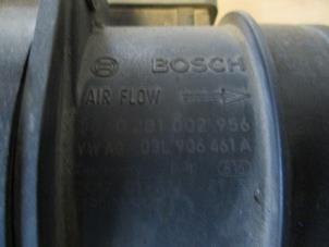 Gebruikte Luchthoeveelheidsmeter Volkswagen Crafter 2.0 BiTDI Prijs op aanvraag aangeboden door Autohandel-Smet Gebroeders NV