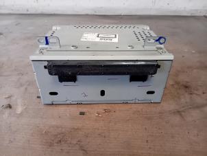 Gebruikte Radio module Ford Transit Custom 2.2 TDCi 16V Prijs op aanvraag aangeboden door Autohandel-Smet Gebroeders NV