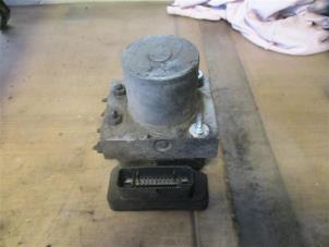 Gebruikte ABS Pomp Volkswagen Crafter 2.0 BiTDI Prijs op aanvraag aangeboden door Autohandel-Smet Gebroeders NV