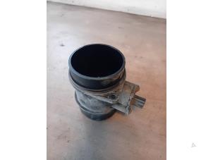 Gebruikte Luchthoeveelheidsmeter Opel Movano 2.3 BiTurbo 16V Prijs op aanvraag aangeboden door Autohandel-Smet Gebroeders NV