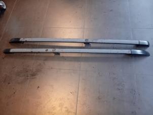 Gebruikte Dakrail set Dacia Dokker (0S) 1.5 dCi, Blue dCi 75 Prijs op aanvraag aangeboden door Autohandel-Smet Gebroeders NV