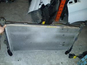 Gebruikte Radiateur Ford Transit 2.2 TDCi 16V Prijs op aanvraag aangeboden door Autohandel-Smet Gebroeders NV