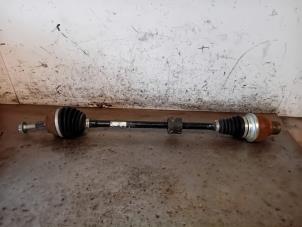 Gebruikte Steekas rechts-voor Audi Q2 (GAB/GAG) 1.5 35 TFSI 16V Prijs op aanvraag aangeboden door Autohandel-Smet Gebroeders NV