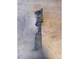 Gebruikte Gaspedaalpositie Sensor Ssang Yong Actyon Sports II Prijs op aanvraag aangeboden door Autohandel-Smet Gebroeders NV