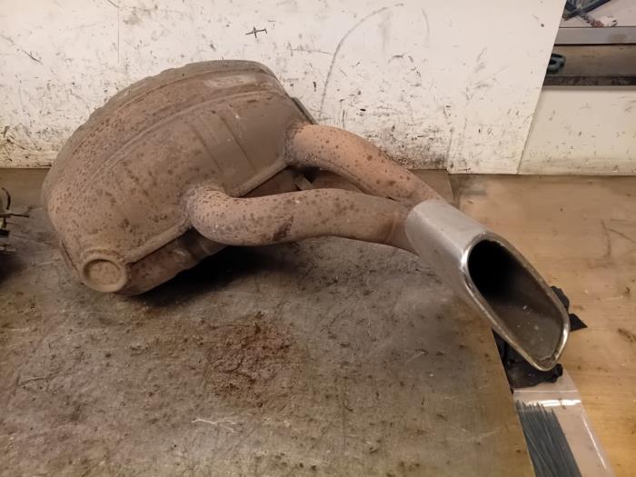Gebruikte Uitlaat Einddemper Porsche 911 (997) 3.6 24V Carrera Prijs op aanvraag aangeboden door Autohandel-Smet Gebroeders NV