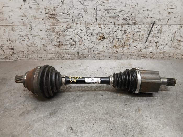 Gebruikte Steekas links-voor Audi A3 Sportback (8YA) 1.4 40 TFSIe 16V Prijs op aanvraag aangeboden door Autohandel-Smet Gebroeders NV