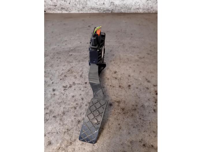 Gebruikte Sensor Gaspedaalpositie Audi A3 Sportback (8YA) 1.4 40 TFSIe 16V Prijs op aanvraag aangeboden door Autohandel-Smet Gebroeders NV